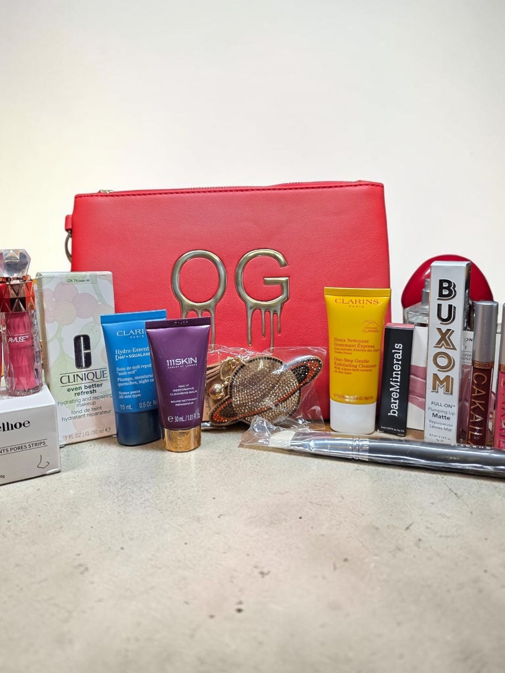 OG Red Cosmetic Pouch With Beauty Bundle - NEW
